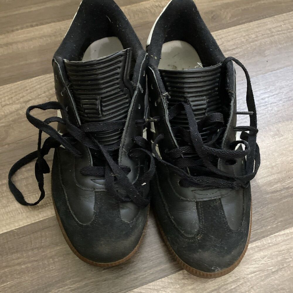 Adidas Samba Classic Indoor Soccer Shoes 036516 Black Size 10.5Used Good Shape